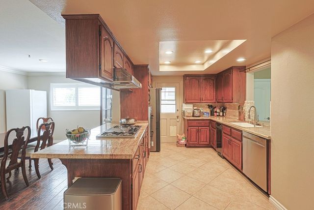18579 Santa Andrea, Fountain Valley, CA 92708