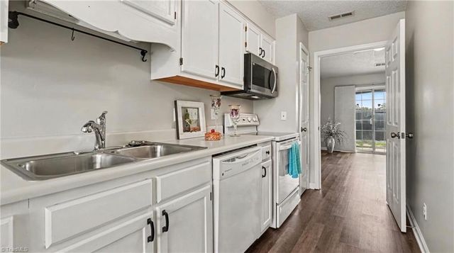 814 Guilford College Road 176, Greensboro, NC 27409