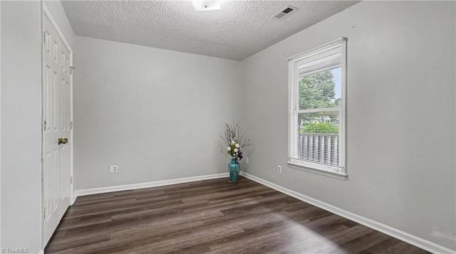 814 Guilford College Road 176, Greensboro, NC 27409