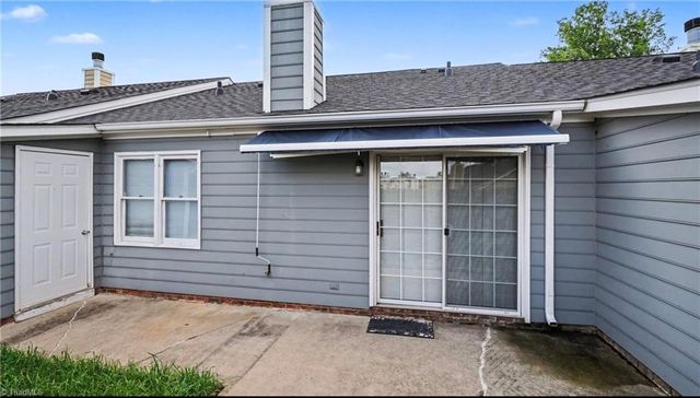 814 Guilford College Road 176, Greensboro, NC 27409