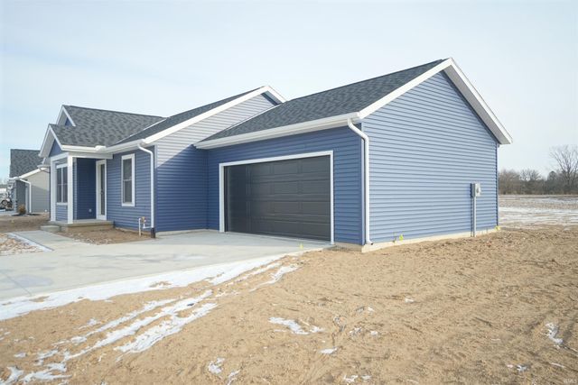 420 N Eastfield Circle, Milford, IN 46542