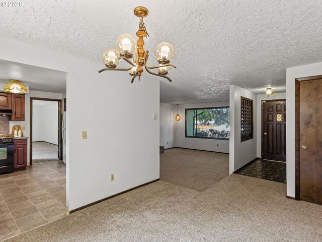 2605 Ne 49TH St, Vancouver, WA 98663
