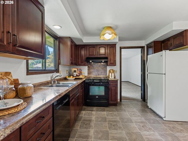 2605 Ne 49TH St, Vancouver, WA 98663