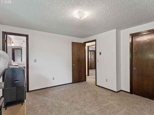 2605 Ne 49TH St, Vancouver, WA 98663