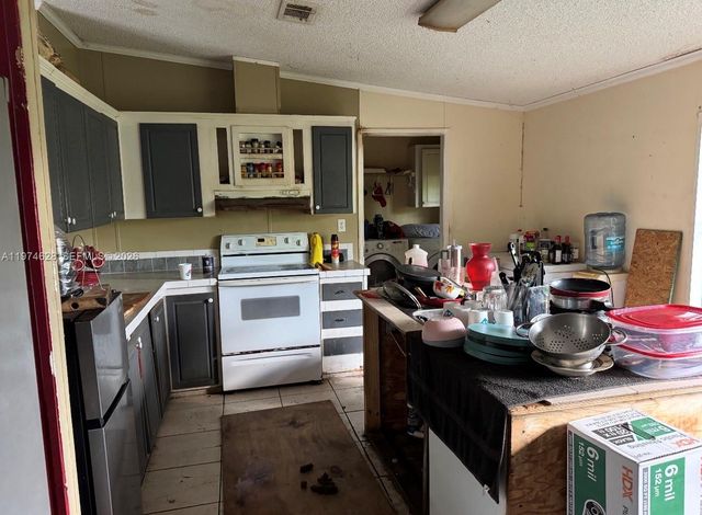 220 NE 12 Ave, Homestead, FL 33030