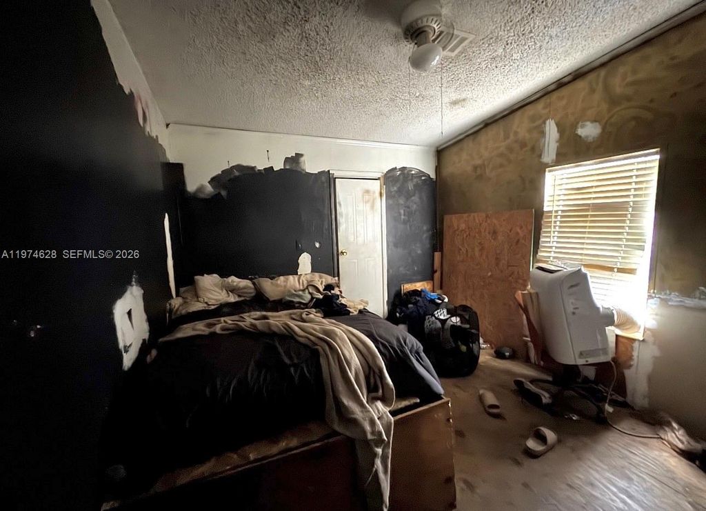 220 NE 12 Ave, Homestead, FL 33030