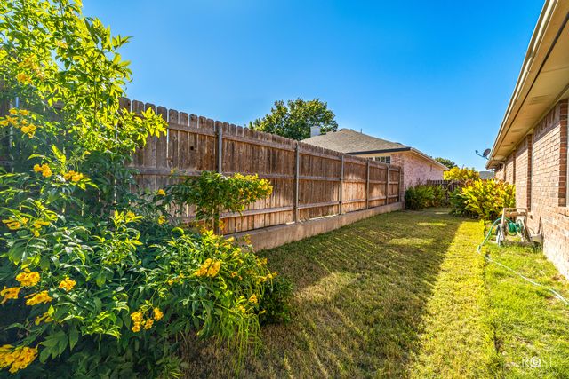 1212 Dorchester Drive, San Angelo, TX 76901