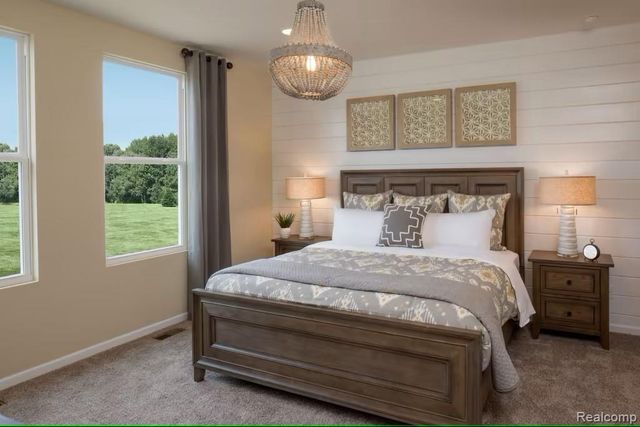 59612 Pine Valley Drive, Lyon Charter Township, MI 48165