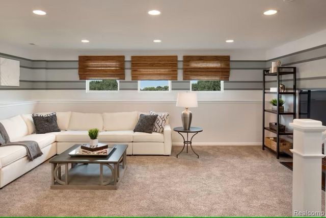 59612 Pine Valley Drive, Lyon Charter Township, MI 48165