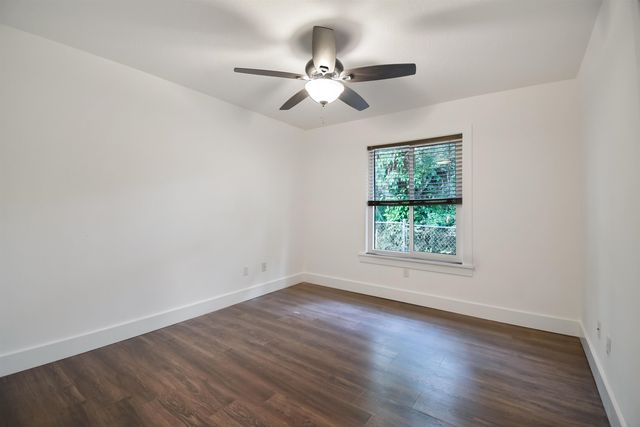 497 Pyrus St, St Augustine, FL 32080