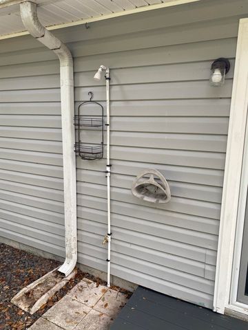 497 Pyrus St, St Augustine, FL 32080