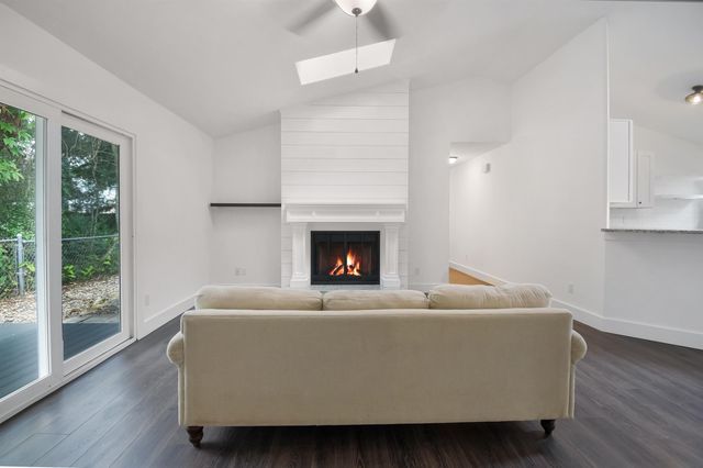 497 Pyrus St, St Augustine, FL 32080