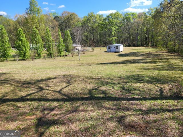 1075 County Rd 502, Valley, AL 36854