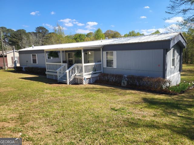 1075 County Rd 502, Valley, AL 36854