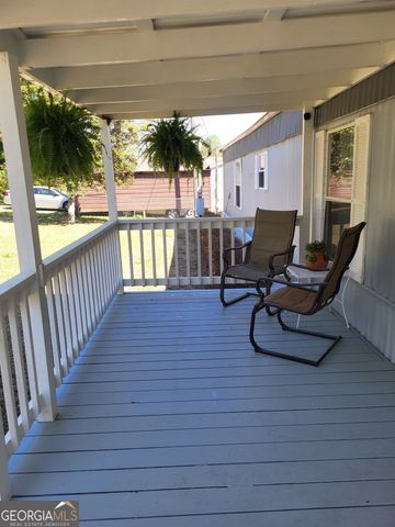 1075 County Rd 502, Valley, AL 36854