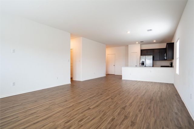 13400 Banquete ST, Elgin, TX 78621