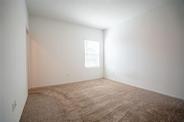 13400 Banquete ST, Elgin, TX 78621