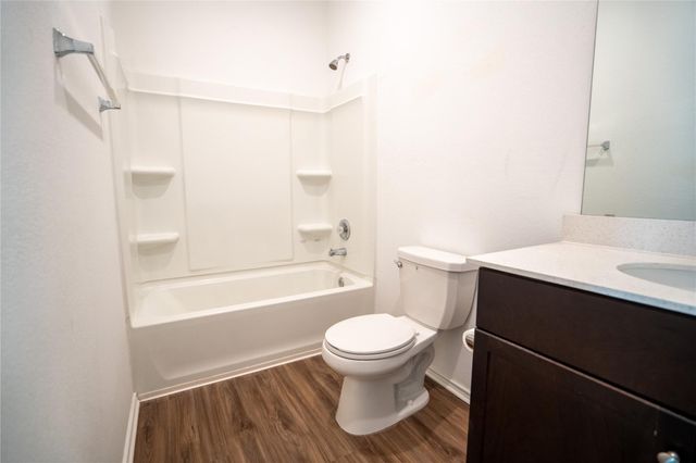 13400 Banquete ST, Elgin, TX 78621