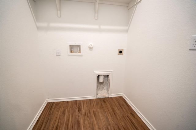 13400 Banquete ST, Elgin, TX 78621