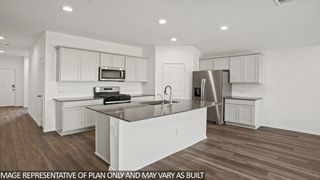 650 Meadowknoll Drive, Crosby, TX 77532