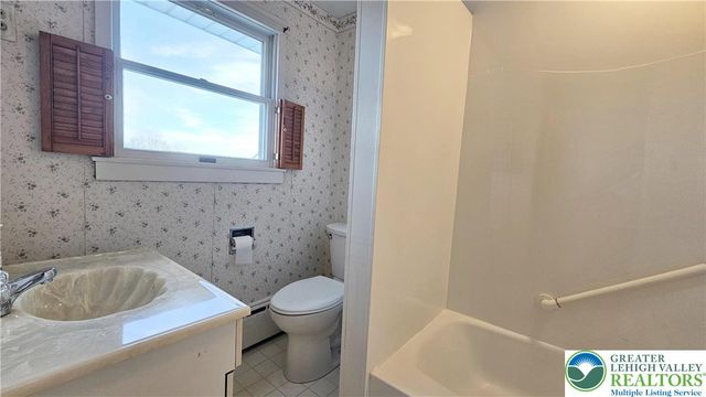 1936 Kemmerer Street, Bethlehem City, PA 18017