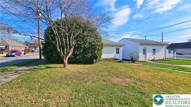 1936 Kemmerer Street, Bethlehem City, PA 18017