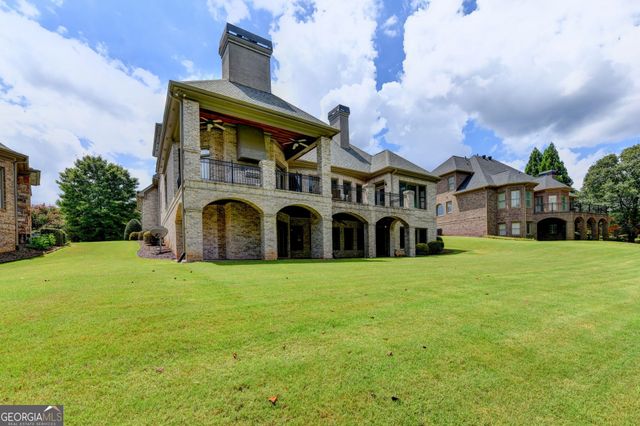 8330 Royal Melbourne Way, Duluth, GA 30097