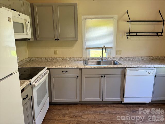 2834 Dan Brown Drive, Claremont, NC 28610