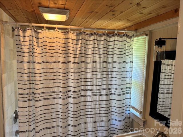 2834 Dan Brown Drive, Claremont, NC 28610