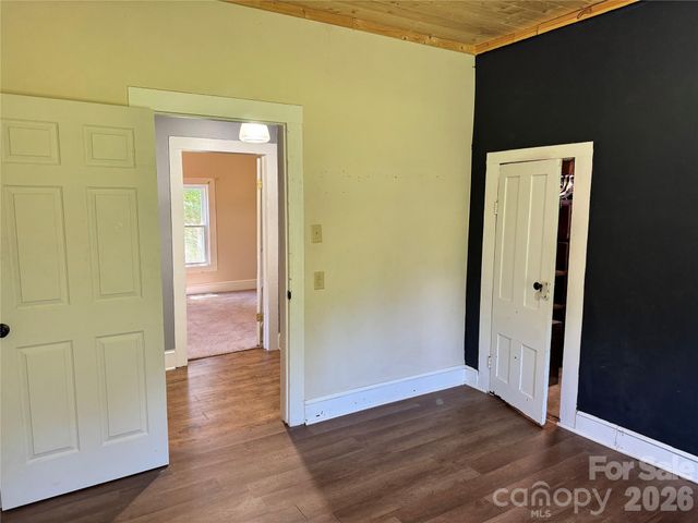 2834 Dan Brown Drive, Claremont, NC 28610