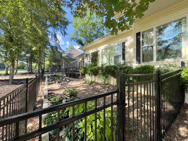 117 Cifuentes Way, Hot Springs Village, AR 71909