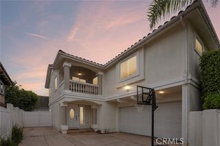 2116 Ernest Avenue B, Redondo Beach, CA 90278
