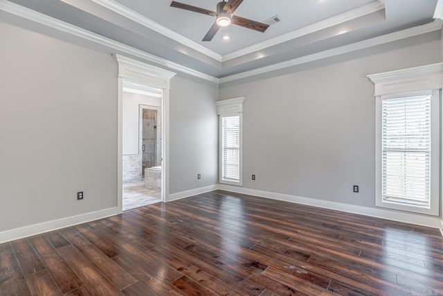 3519 Lake Pointe Dr, Jonesboro, AR 72404