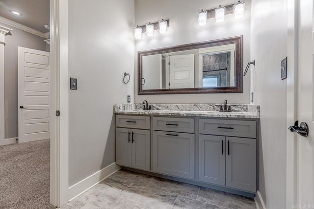 3519 Lake Pointe Dr, Jonesboro, AR 72404
