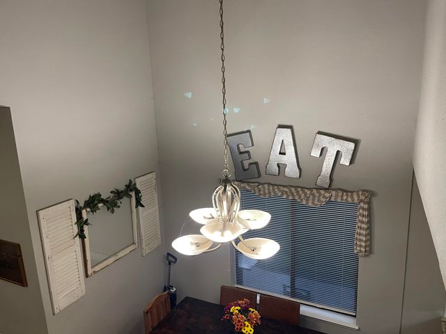 843 N Milner Street, Tulare, CA 93274