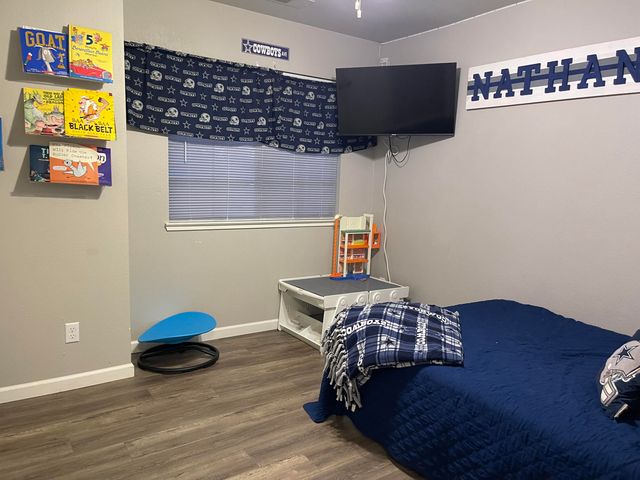 843 N Milner Street, Tulare, CA 93274