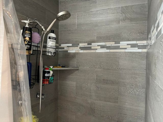 843 N Milner Street, Tulare, CA 93274