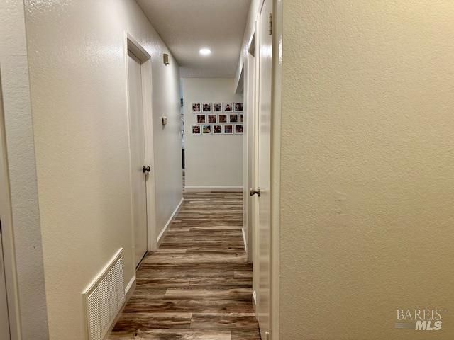 1203 Heron Dr, Suisun City, CA 94585