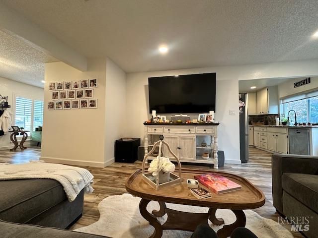 1203 Heron Dr, Suisun City, CA 94585