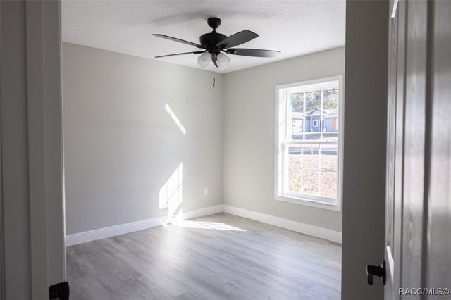 7184 N Radcliff Avenue, Citrus Springs, FL 34434