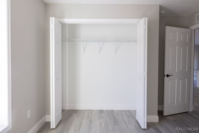 7184 N Radcliff Avenue, Citrus Springs, FL 34434