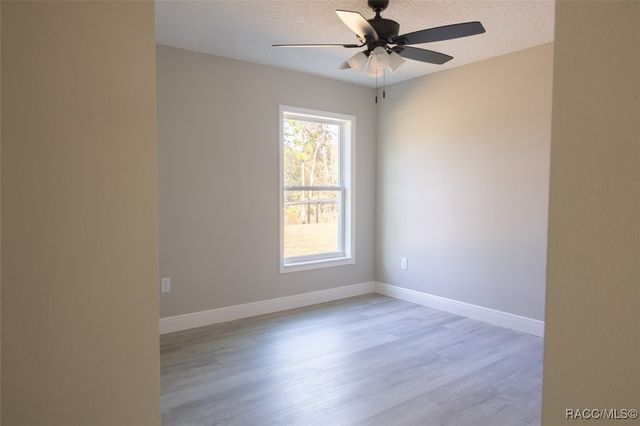 7184 N Radcliff Avenue, Citrus Springs, FL 34434