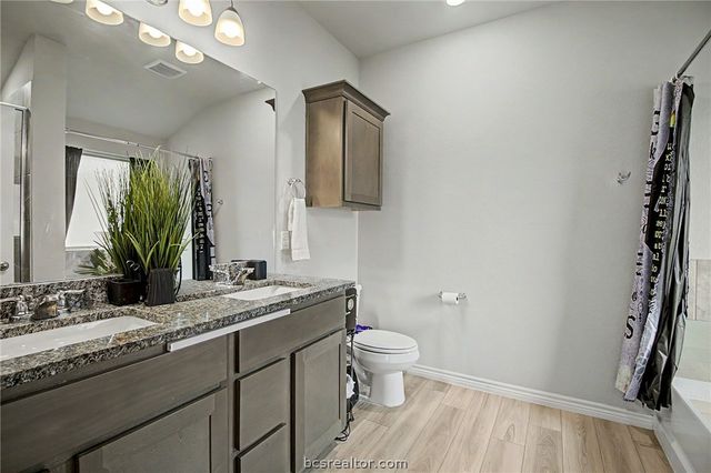 1968 Taggart Trail, Bryan, TX 77807