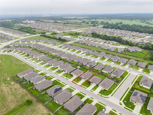 1968 Taggart Trail, Bryan, TX 77807