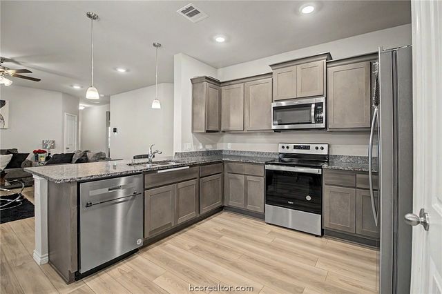 1968 Taggart Trail, Bryan, TX 77807