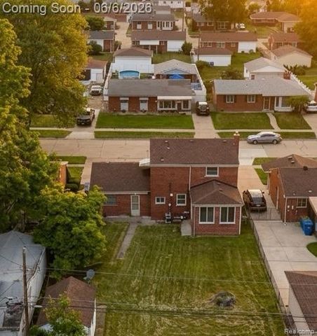 4772 Marian Avenue, Warren, MI 48092