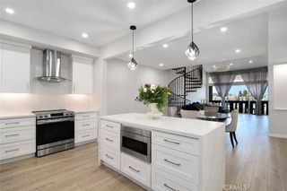 5216 Yarmouth Avenue 307, Encino, CA 91316