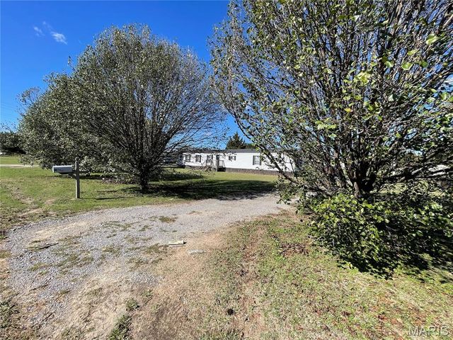 78 Little John Road, Sikeston, MO 63801