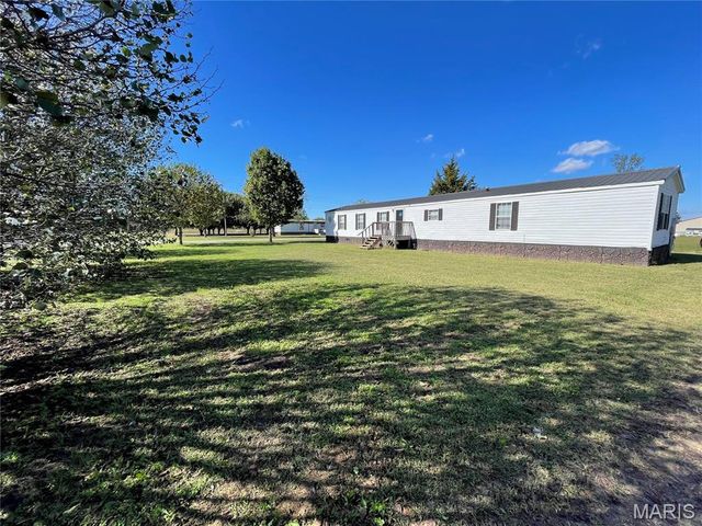 78 Little John Road, Sikeston, MO 63801