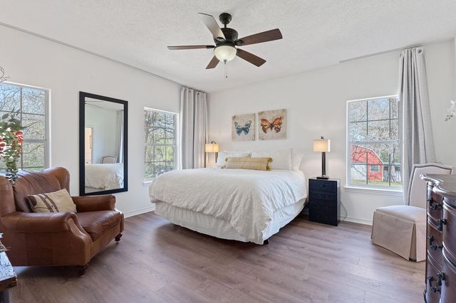 126 Blackjack CV, Bastrop, TX 78602